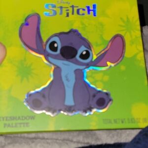 Disney Lilo and stitch eye shadow